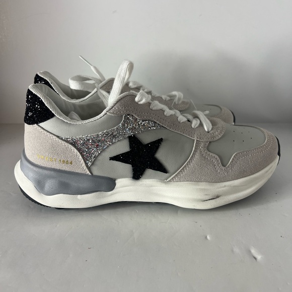 Vintage Havana Run Glitter Star Womens Sneakers